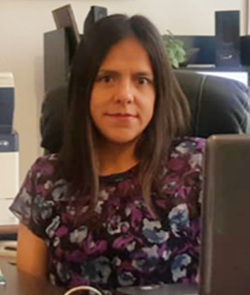 Silvia Montencinos - Agente Consular